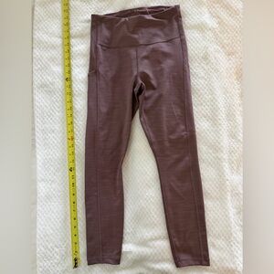 Athleta women’s Sm Mauve Leggings with side pockets